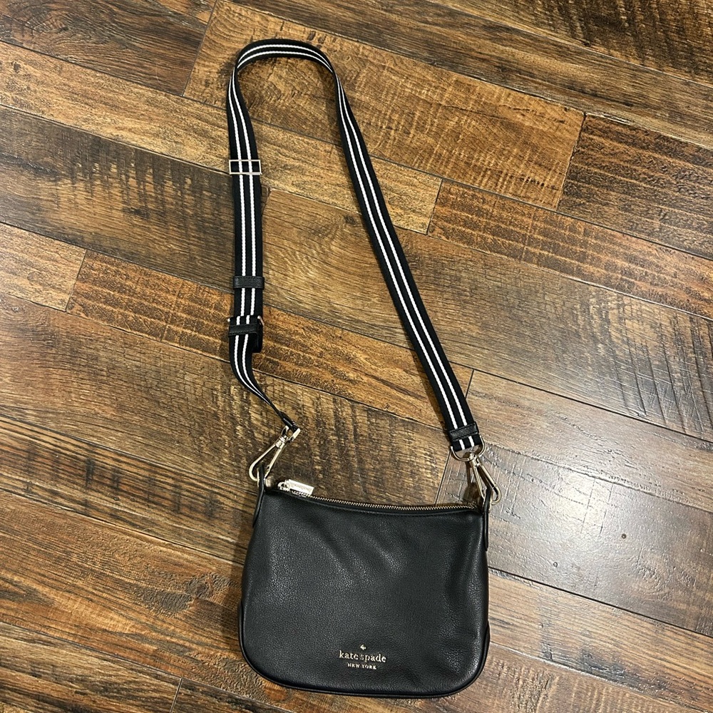 Kate Spade
The Rosie cross body